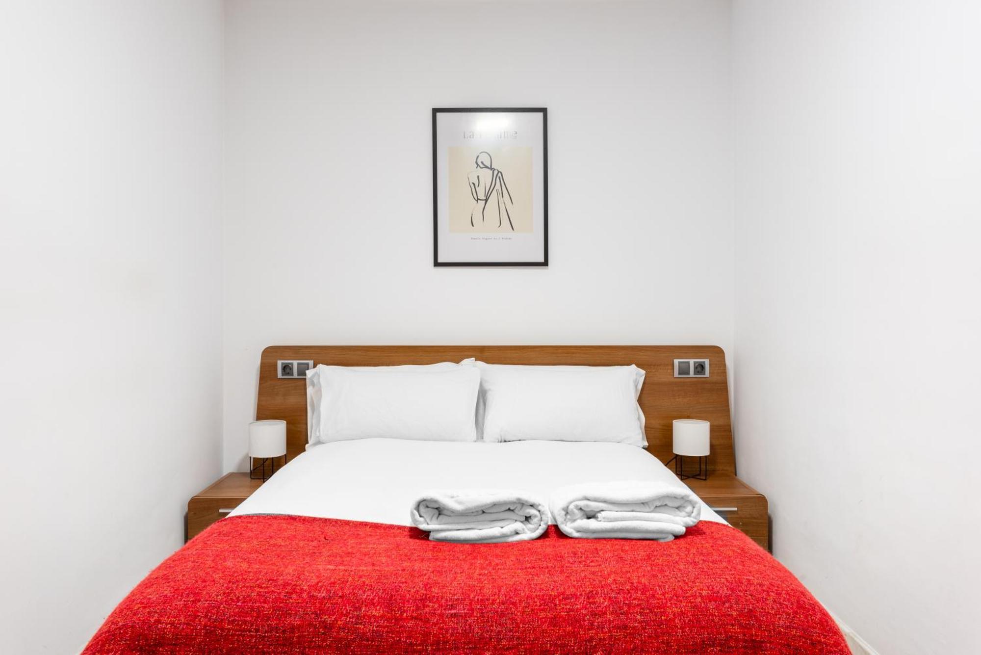 Wintowinrentals Quiet Apartment, Good Location, Free Parking Malaga Luaran gambar