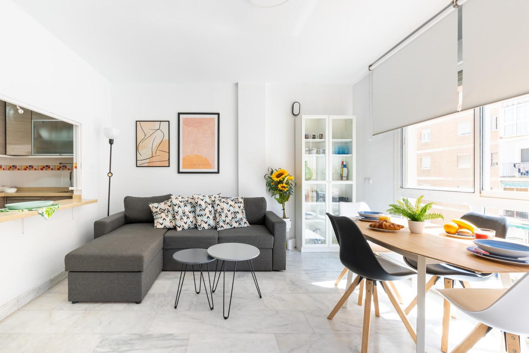 Wintowinrentals Quiet Apartment, Good Location, Free Parking Malaga Luaran gambar